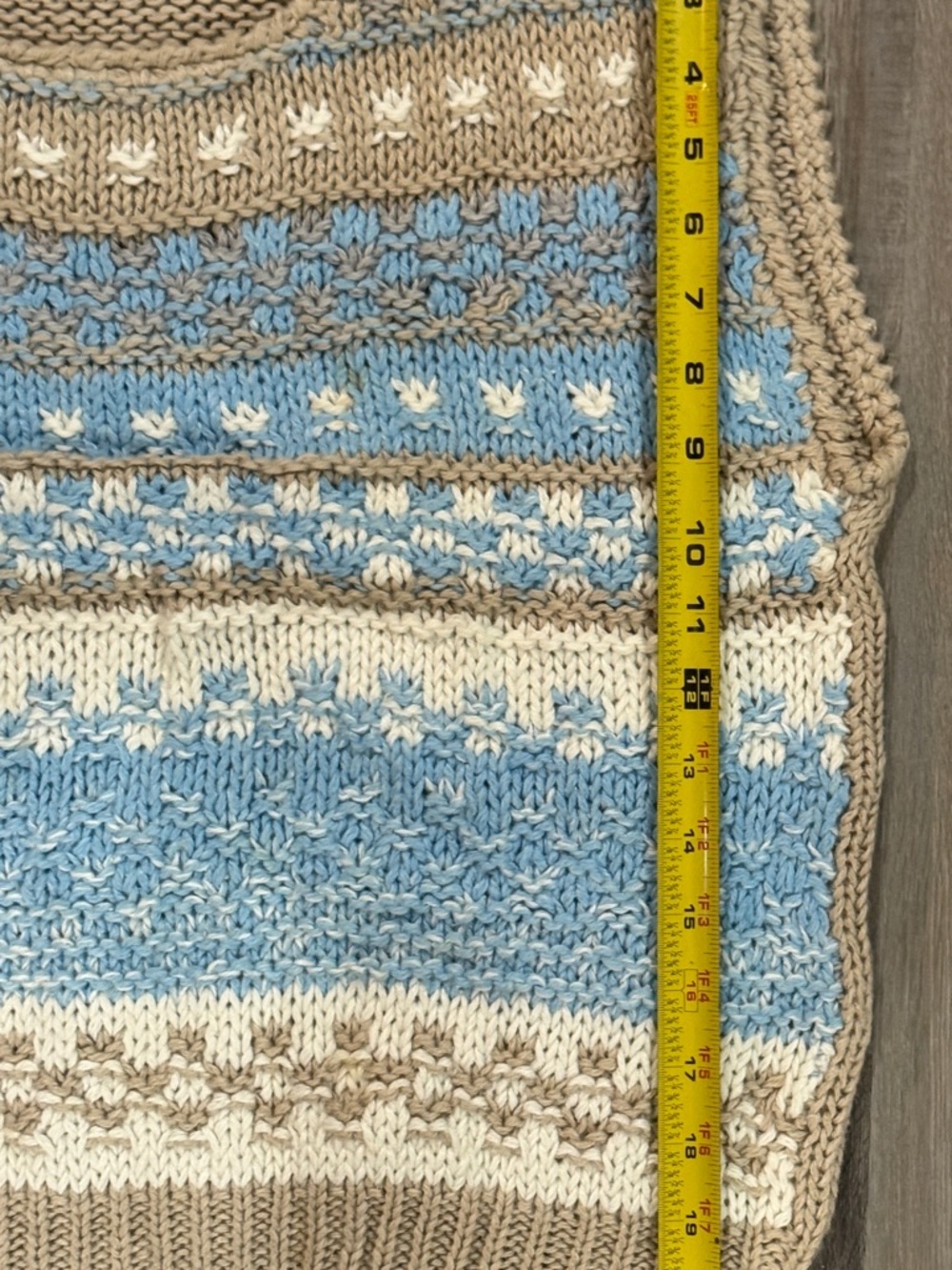 Vintage Hand-Knitted Womens’ Wool blend Crewneck Sleeveless Sweater Vest - Picture 6 of 8